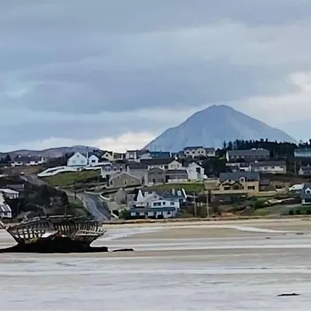 아파트 The Old Boathouse At Harbour