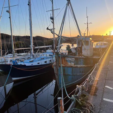 The Old Boathouse At Harbour