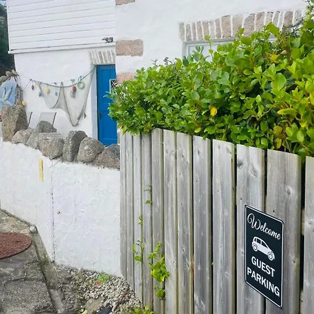 The Old Boathouse At Harbour