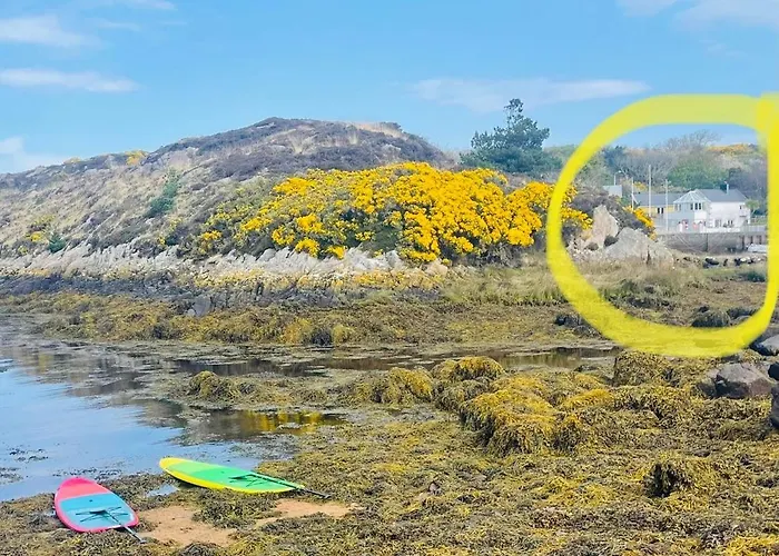 The Old Boathouse At Harbour