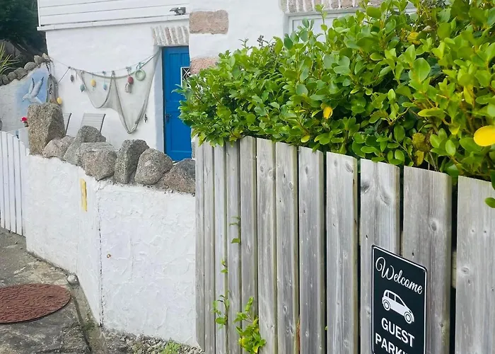 The Old Boathouse At Harbour