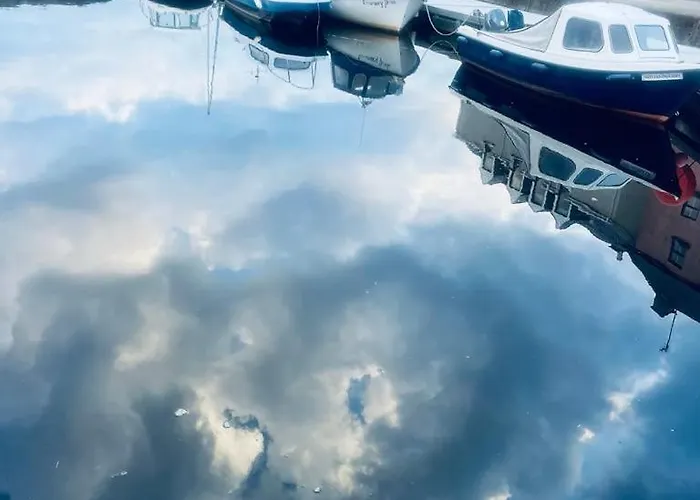 The Old Boathouse At Harbour *